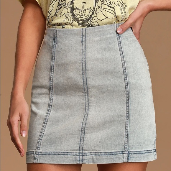 Free People Dresses & Skirts - Free People Modern Femme Light Wash Denim Mini Skirt sz 4